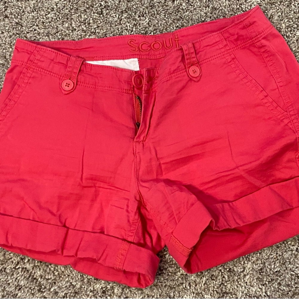 Pink short shorts